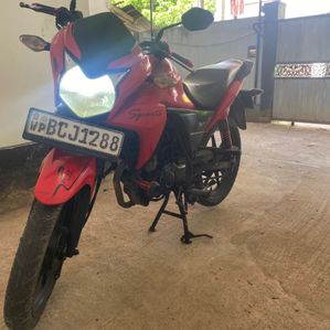 Honda Twister 2015 - Image 2