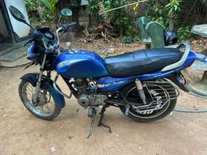 Bajaj Caliber 2004