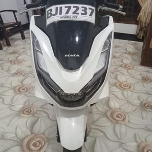 Honda PCX 2024 - Image 2