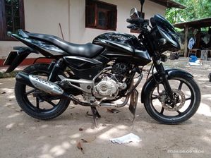 Bajaj Pulsar 150 palsar 2014