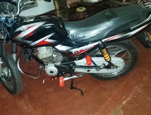 Bajaj CT100 2012