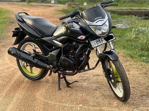 Honda CB Unicorn 2013