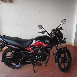 Honda Dream Yuga 2016 - Image 2