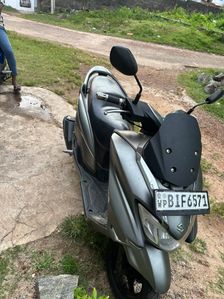 Suzuki Burgman 2019