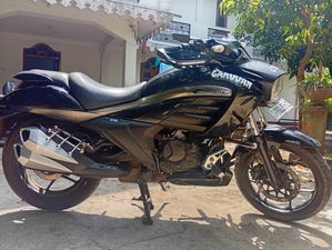 Suzuki Intruder 2018