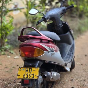TVS Scooty Pep+ 2010 - Image 2