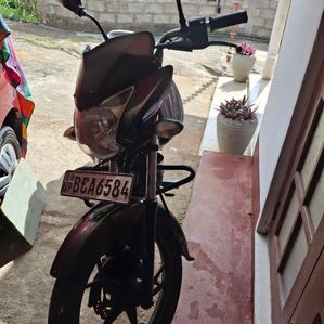 Bajaj Discover 125 2015