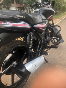 Bajaj Discover 100 2010