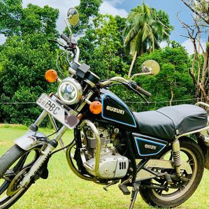 Suzuki GN 125 BBC 2011 - Image 2