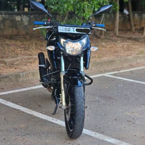 TVS Apache RTR 200 4V 2018 - Image 2