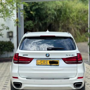 BMW X5 M X Drive40e 2016 - Image 2