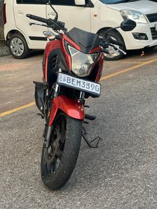 Honda CB Hornet 160 2016