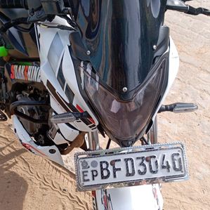 Bajaj Pulsar NS200 2017 - Image 2