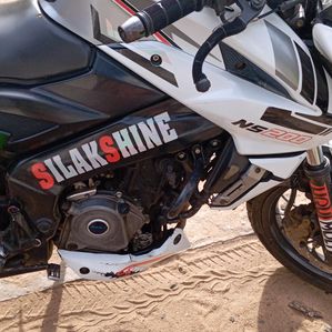 Bajaj Pulsar NS200 2017 - Image 3