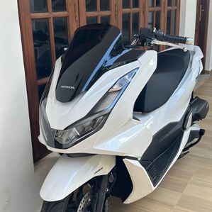 Honda PCX 2024 - Image 2