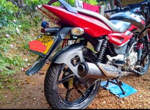 Bajaj Pulsar 150 2015