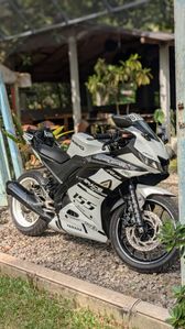 Yamaha R15 2019