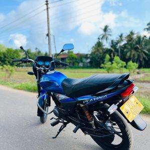 Bajaj Platina 2009 - Image 3