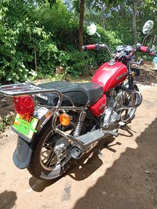 Senaro GN125 2023