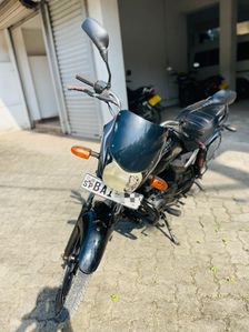 Bajaj Platina 2013