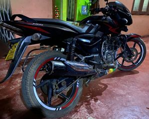 Bajaj Pulsar 150 2013