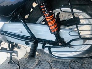 Bajaj CT100 2018