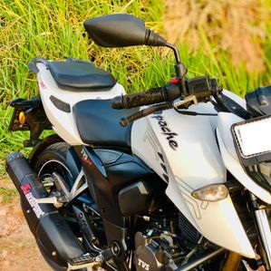 TVS Apache 2016 - Image 3