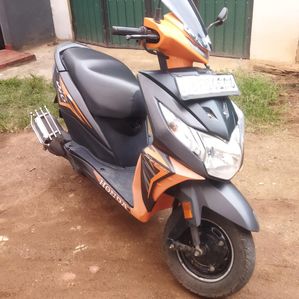 Honda Dio 2017 - Image 3