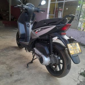 Aprilia SR 125 Apirilia 2019 - Image 3