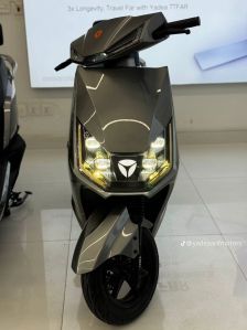 Yadea T5 2025