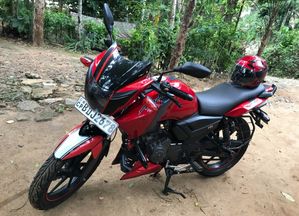 TVS Apache 2015
