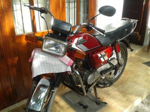 Hero CD 100 2012