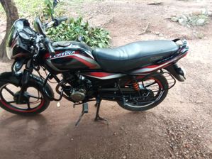 Bajaj Platina 2011