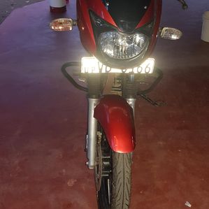 Bajaj Pulsar 180 2009 - Image 2