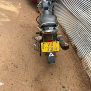 Bajaj Discover 100 2010 - Image 2