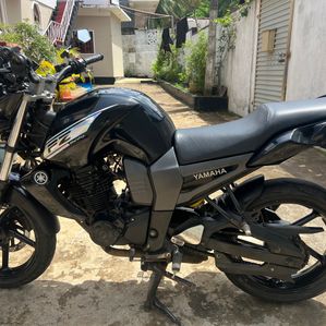 Yamaha FZ S 2015 - Image 3