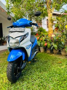 Honda Dio 2015