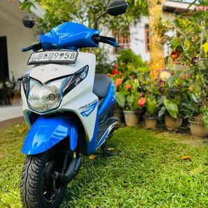 Honda Dio 2015 - Image 2