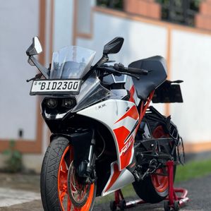 KTM RC 200 2019 - Image 2