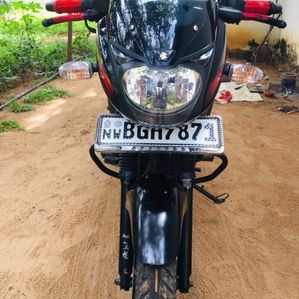 Bajaj Pulsar 150 2018 - Image 3