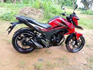 Honda CB Hornet 2019