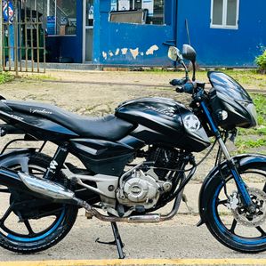 Bajaj Pulsar 150 2017 - Image 3