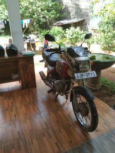 TVS Victor 2006