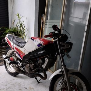 Yamaha TZR 1995 - Image 3