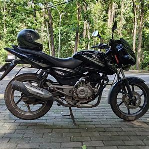 Bajaj Pulsar 150 2014 - Image 3