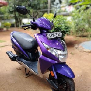 Honda Dio 2012 - Image 3