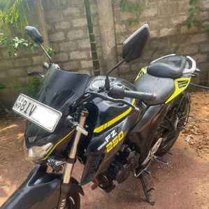 Yamaha FZ 250 2020 - Image 2