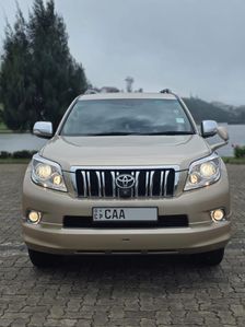 Toyota Land Cruiser Prado 150 /TX 2011