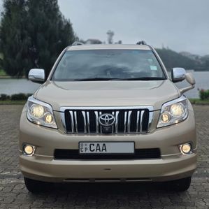 Toyota Land Cruiser Prado 150 /TX 2011 - Image 2