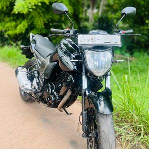 Yamaha FZ 2011 - Image 2